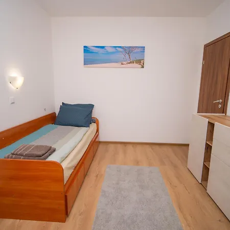 Spacious 2bd - Walk To Center And Free Parking By Flat Mаnager 公寓 *