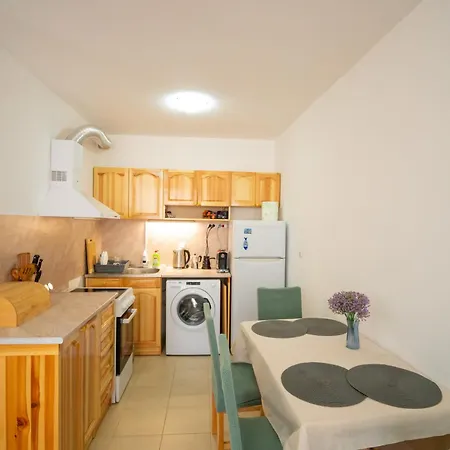 公寓 Spacious 2bd - Walk To Center And Free Parking By Flat Mаnager